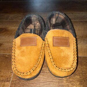 Lucky Brand Boy's Micro-Suede Moccasin Loafer Slippers Size 13/1